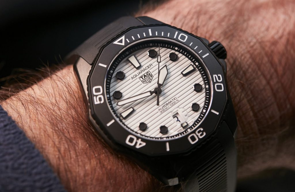 The return of a dark legend, with the lumenicious UK replica TAG Heuer Aquaracer Professional 300 Night Diver